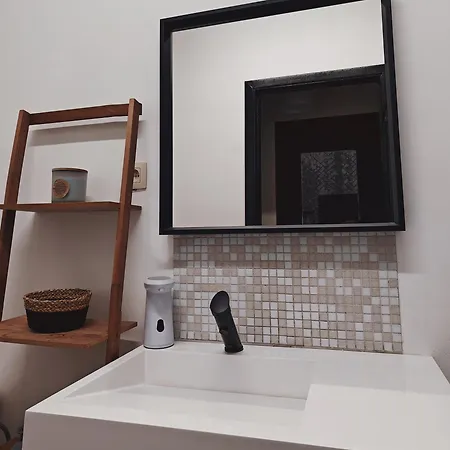 홈스테이 Private In Center Of 샤를루아